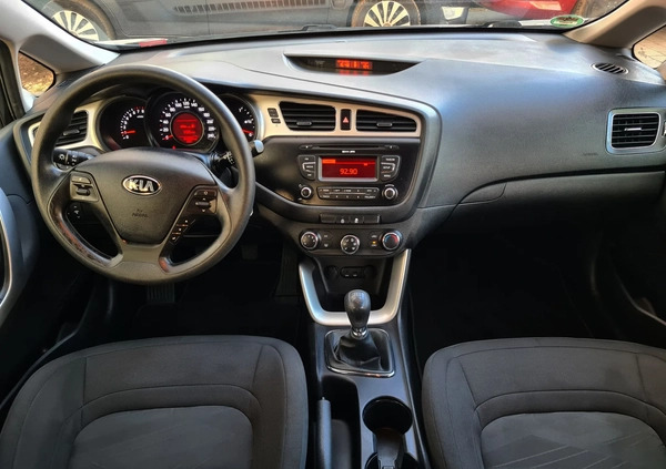 Kia Ceed cena 34499 przebieg: 61230, rok produkcji 2014 z Wasilków małe 781